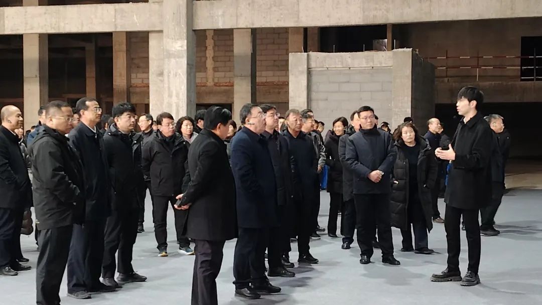2024下半年泰安市重点项目现场推进会走进韩伟集团泰安项目